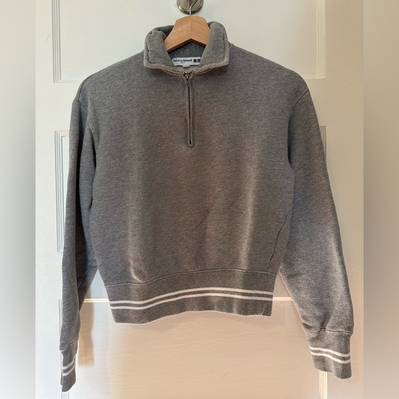 Uniqlo Ines De La Fressange 1/4 Zip Grey Sweatshirt - Picture 6 of 17